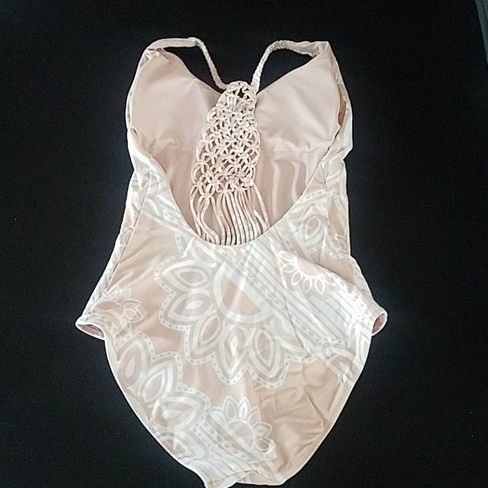 Aerie one piece swimsuit - Picture 2 of 2